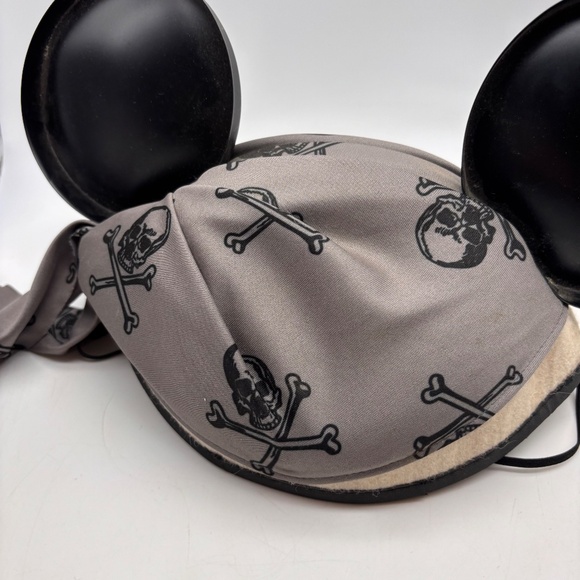 Disney Parks WDW Pirates of the Caribbean Pirate Mickey Ears Hat - Picture 8 of 14